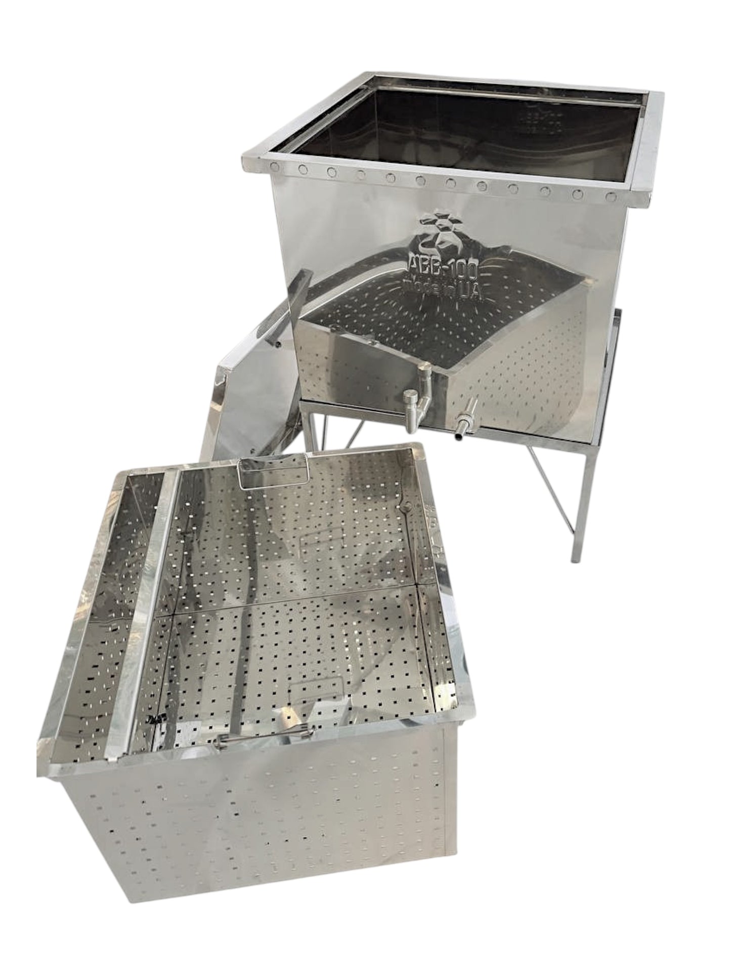 Dampfwachsschmelzer für 13 Rähmchen