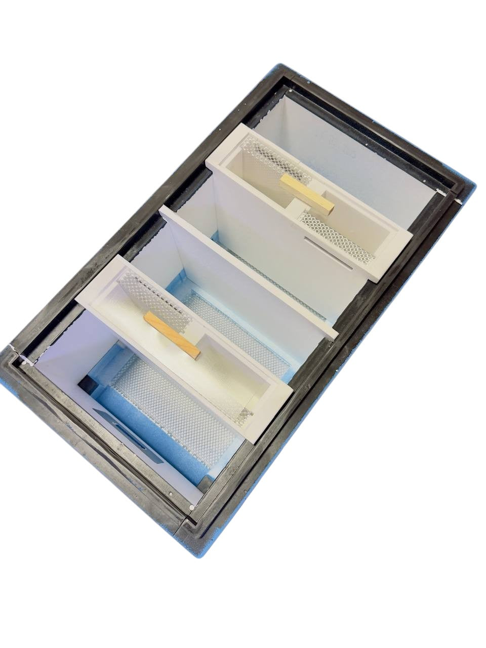 Vier-Nukleus-Beute aus Styropor - für 4 Königinnenableger - Komplettset (blau)