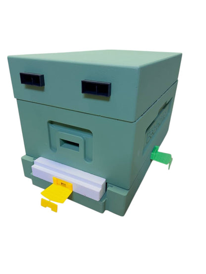 Vier-Nukleus-Beute aus Styropor - für 4 Königinnenableger - Komplettset (grün)