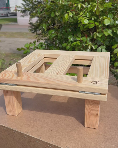 Holzständer für Absetzbecken mit Honig – verstellbar